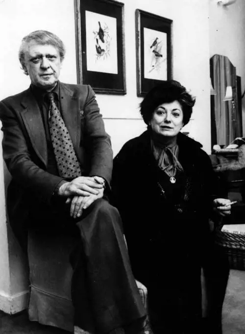 Cosa ci faceva Burgess al "Giornale" di Indro? Scriveva benissimo, e beveva ancora meglio