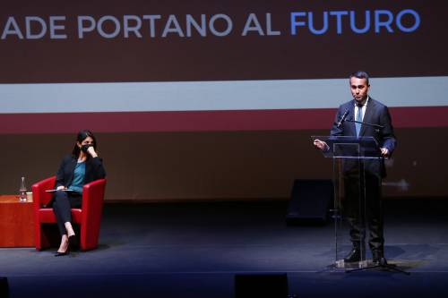 "Perdiamo pezzi in ruoli chiave". Conte e M5s fatti fuori dalla partita delle nomine