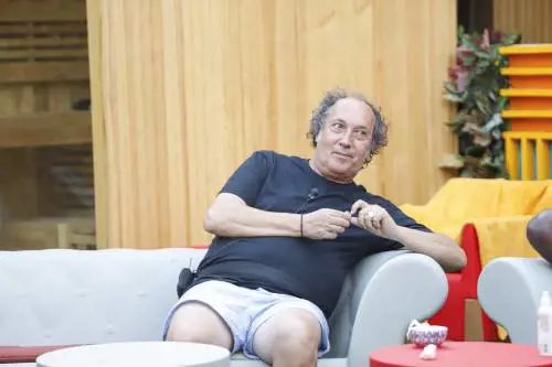Il dramma di Fulvio Abbate: "Il tumore alla mandibola è tornato"