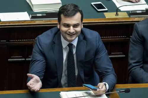 Il sottosegretario 5s ha alimentato l'odio contro la Casellati