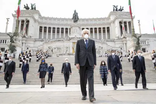 "La Storia siamo noi": Mattarella cita De Gregori per il 2 giugno