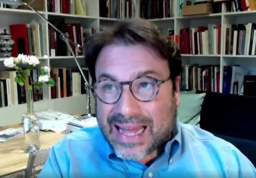 "Rivoltante e ripugnante..". Attacco choc contro Salvini