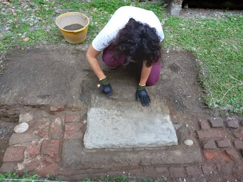 Le immagini dello scavo archeologico a Castiglione Olona