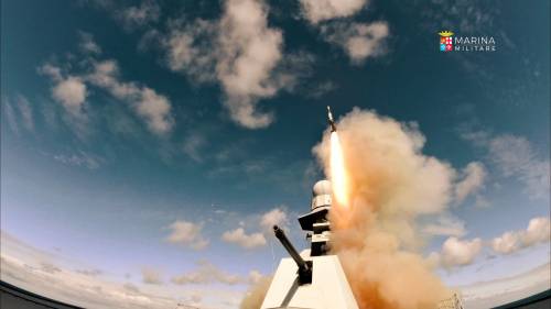 Test e missili: così la Nato manda un messaggio a Mosca