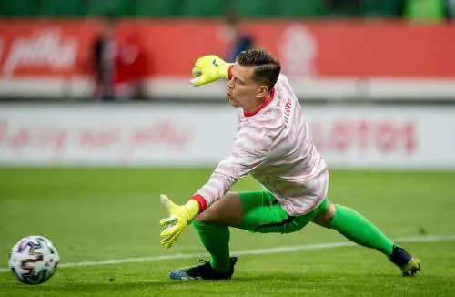 Szczesny gela Donnarumma con 3 parole