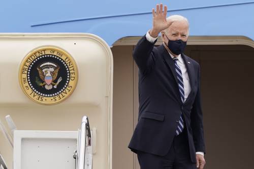 Biden arriva in Ue: ecco perché chiede aiuto all'Europa