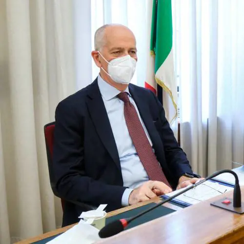 Nasce la cyber-agenzia Acn: avrà anche poteri segreti