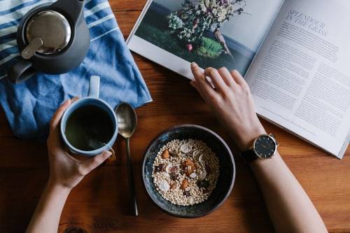 Crono-dieta, come dimagrire mangiando nell’ora giusta