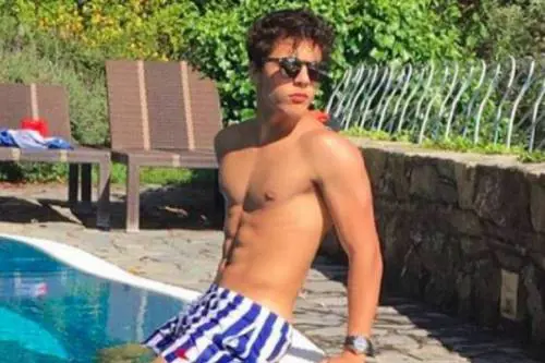 "Inattendibile": così Grillo vuol screditare la ragazza che accusa Ciro & Co.