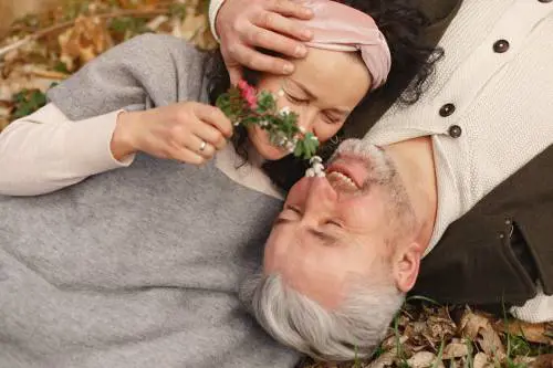 Single a 60 anni: consigli per trovare l'anima gemella