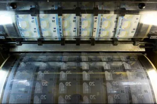 Vogliono sapere tutto. Il Fisco prepara l'arma finale