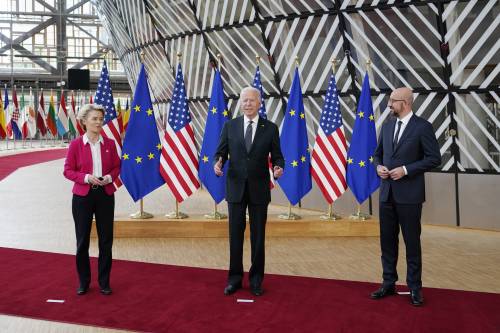 L'ultima intesa tra Usa e Ue: "Ora stop alla guerra dei dazi"