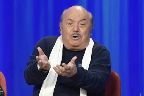 "Papà mi voleva prete. I critici mi rinnegavano ma li ho fatti pentire"