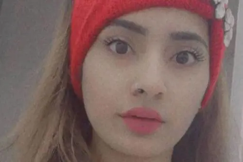 "Saman via con due persone", ora parlano i fidanzati