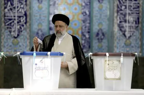 Presidenziali Iran: vince la destra, ma l'accordo con gli Usa si fa