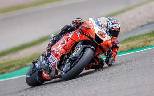 È record: due moto italiane in prima fila nella classe regina