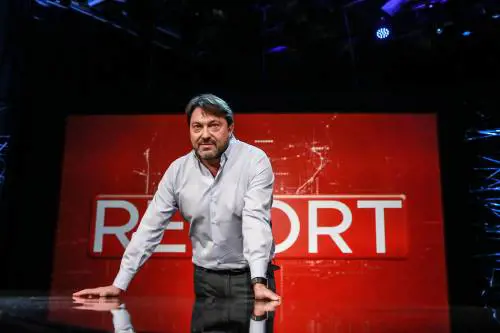 Report, i pizzini di Ranucci. "Guai per un uomo di Fdi"