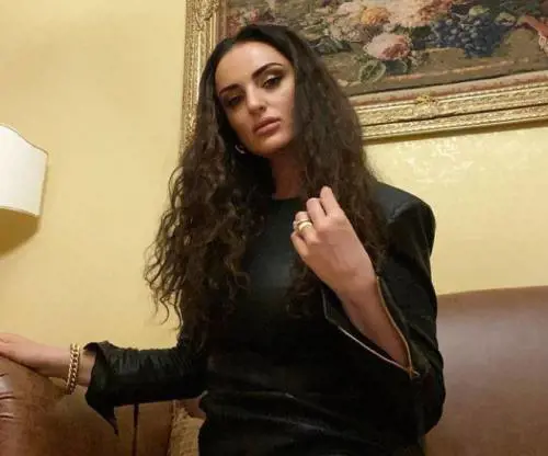 "Sto zitta", "Vai dove vuoi": rissa tra Arisa e il fidanzato