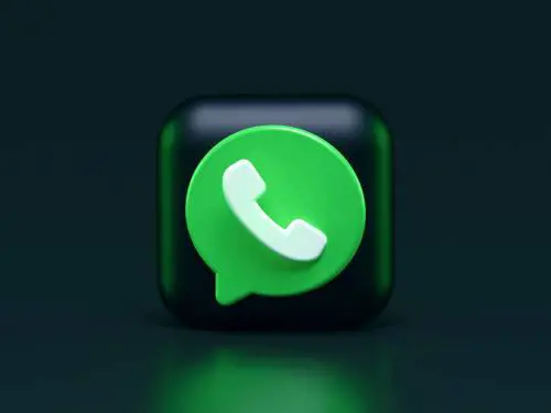 WhatsApp diventa un negozio online, la mossa di Facebook