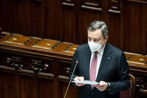 Zan, Draghi media: "Rispettiamo concordato, ma decide il Parlamento"