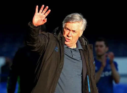 Carletto-Pep, atto quarto. La nobiltà va in panchina