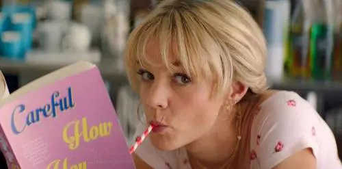 "Una donna promettente", estetica pop e contenuti tanto disturbanti quanto necessari