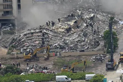 Miami, danni strutturali da anni  "Nessun suono dalle macerie"
