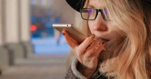 Ansia da vocale? Ora puoi riascoltarli prima di inviare