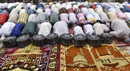 "L'islamismo e antisemitismo una minaccia per la democrazia"