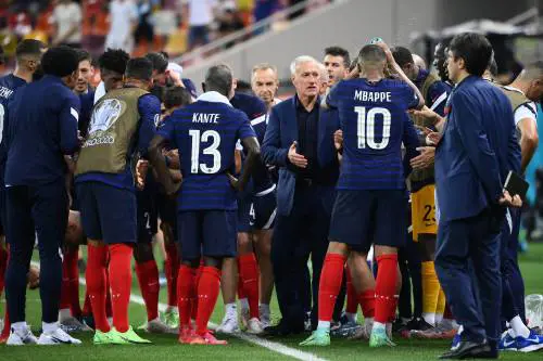 "Le finestre chiuse...". Ecco cosa c'è dietro il disastro Francia