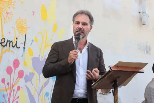 "A Napoli manca tutto. Ma io ho le doti giuste per farla rinascere"
