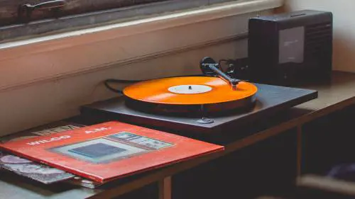 I vinili della tua adolescenza? Valgono una fortuna