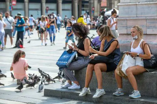 "Sarebbe opportuno...". Perché rispunta l'obbligo vaccinale