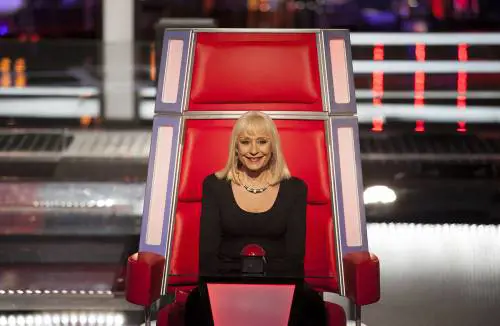 "A Raffaella": l'appello alla Rai per ricordare la Carrà