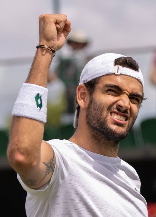 Berrettini riscrive la storia a Wimbledon. Troppo Federer per i lampi di Sonego