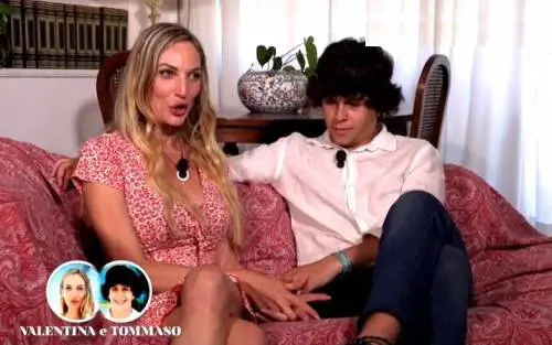 La figuraccia di Tommaso e Valentina. Dopo le corna tornano insieme