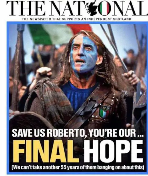 L'urlo scozzese: "Salvaci tu...". Cosa c'è dietro questa foto