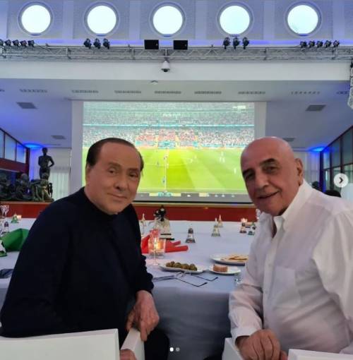 L'incoraggiamento di Berlusconi: ''Comunque vada, orgoglioso di voi''