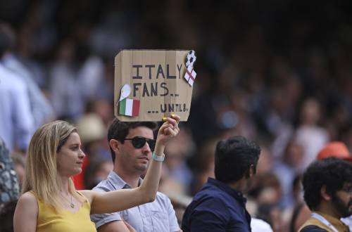 Da solo nel tempio ha "unito" l'Italia