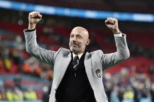 Vialli e gli eroi che hanno vinto restando seduti. I campioni del mondo e Meret mai in campo