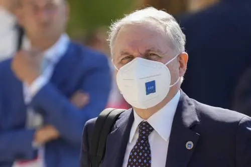 Visco: "Il Pil? Non basta tornare al pre-Covid. Con i risparmi si cresce"