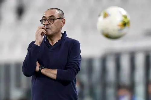 La lezione di Sarri ai tifosi maleducati