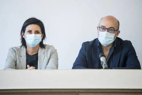 "M5s inaffidabile: sono quelli del luna park all'Ilva"