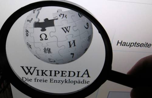 "Diffonde fake news": il Cremlino vuole censurare Wikipedia