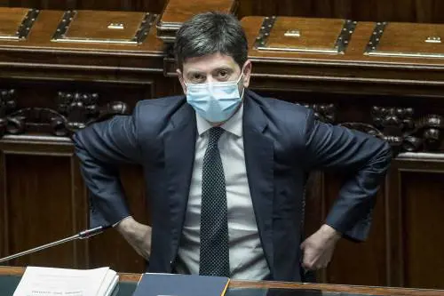 "Lo hai capito o no?". La sfuriata di Speranza per i tendoni del Qatar