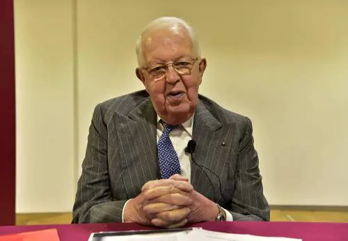 Morto Alfredo Ambrosetti. Addio al fondatore del Forum di Cernobbio