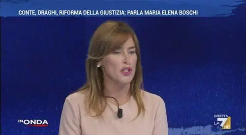 "Risponda alle mie domande". Lite tv tra Boschi-De Gregorio