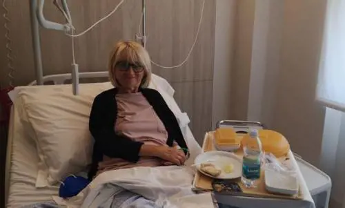 La Littizzetto finisce di nuovo in ospedale