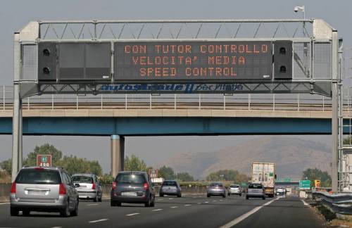 Orari, sanzioni e regole: attenti ai tutor in autostrada