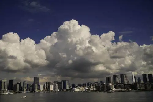 Corrente a getto: cosa c'è dietro il meteo "estremo"